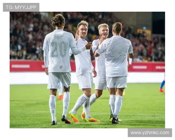 足球明星身着纯白西装的优雅瞬间展现时尚魅力与运动精神的完美结合